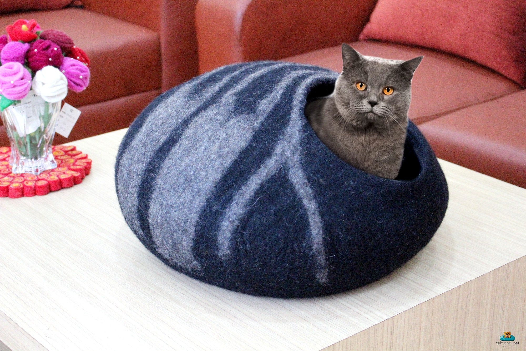 Black Stone Wool Cat Cave - Handmade Pet Furniture -  Organic Felt Wool Bed - Gift for Pet Lover