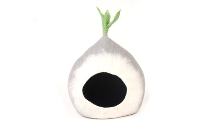 Felt Cat Cave -Radish Design Handmade Wool  Pet Bed  for Comfortable Cat Napping | Cozy Feline Hideway