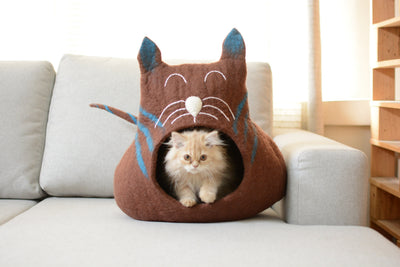 Felt Cat Cave - Handmade Wool Felt Cat Bed For your Feline Friend - Wool Pet House - Indoor Animal Cave