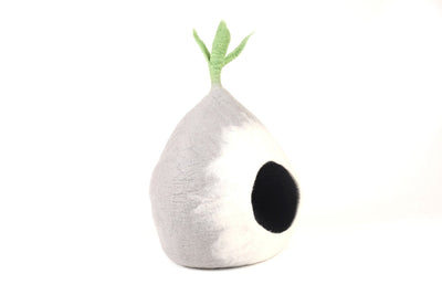 Felt Cat Cave -Radish Design Handmade Wool  Pet Bed  for Comfortable Cat Napping | Cozy Feline Hideway