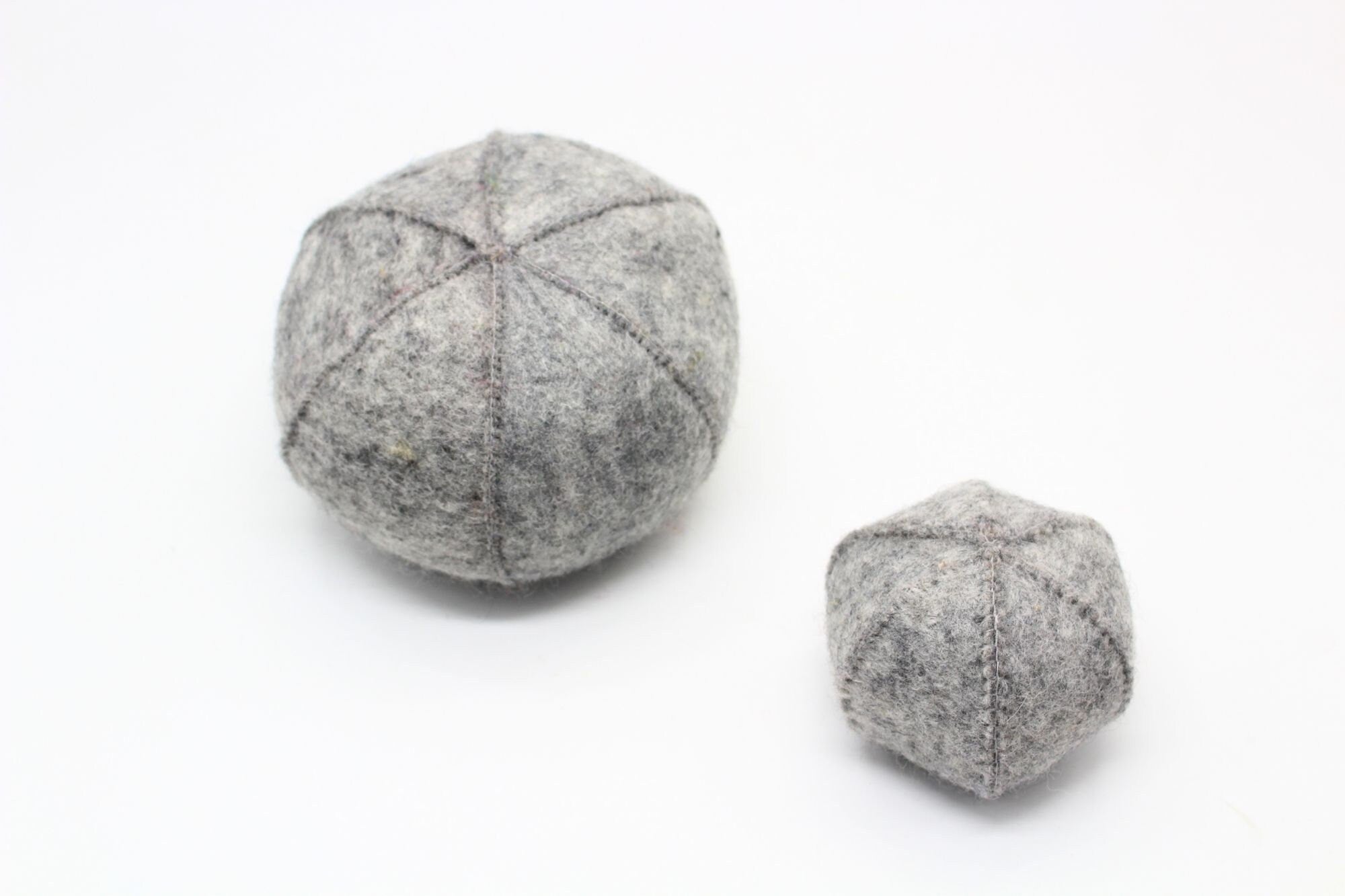Set Of 2 - Wool Felt Ball Toy - Squeaky Felt Ball - Interactive Cat Play Ornament - Wool Applique - Soft Play Toy