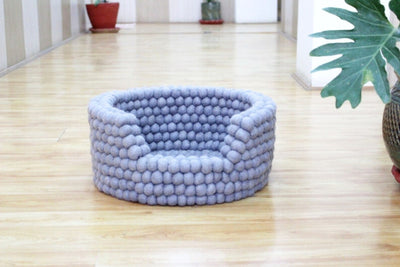 Felt Wool Ball Dog Basket - Warm And Soft Using 100% Pure Wool - Customizable Dog Basket - Sustainable And Eco-Friendly Dog House