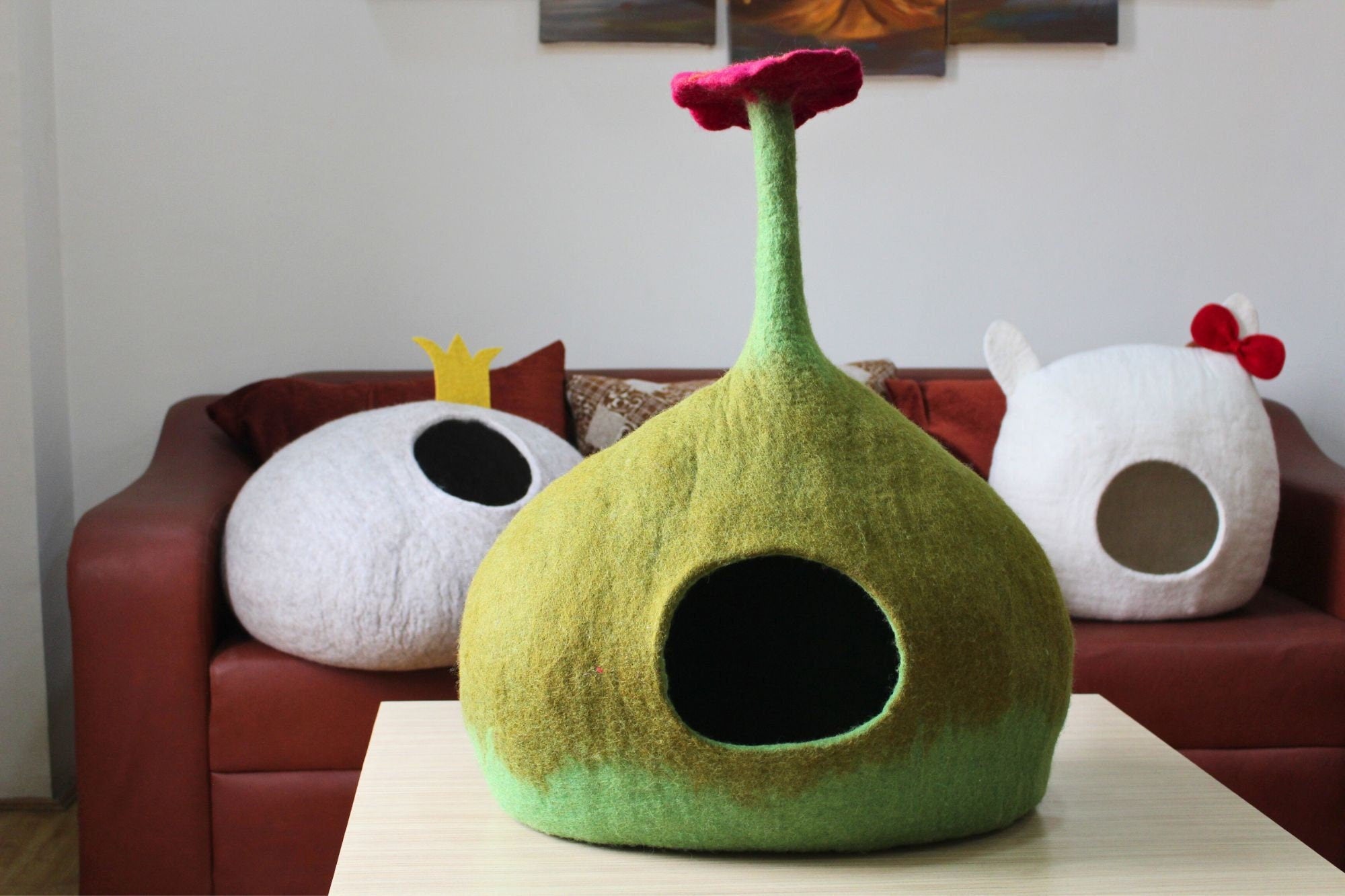 Best Whisker Wool Cat Cave Beds| Handmade Natural Wool Cat Bed for your Kitty| Cozy Hideaway for Cats| Safe, Comfortable