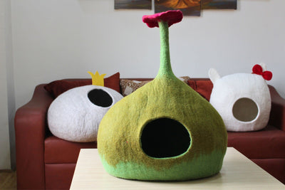 Best Whisker Wool Cat Cave Beds| Handmade Natural Wool Cat Bed for your Kitty| Cozy Hideaway for Cats| Safe, Comfortable