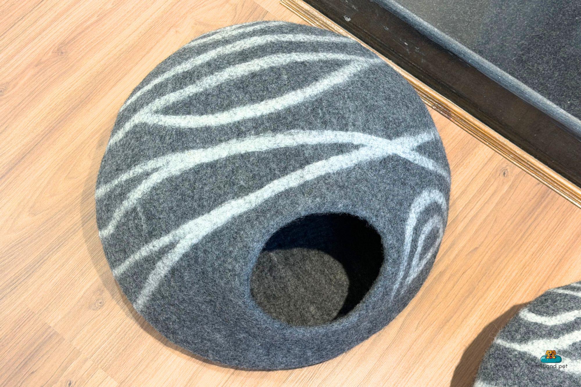 Stone Gray Felt Cat Bed with White Stripes – Handcrafted Wool Cat Cave, Cozy Hideout, Modern Home Décor